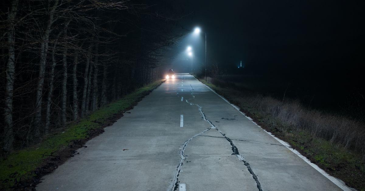 Mara moet vluchten voor fatbike-bende en rijdt achteruit de dijk af: 'We dachten: nu komen ze'