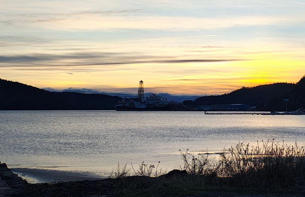 The sunlight gradually returning