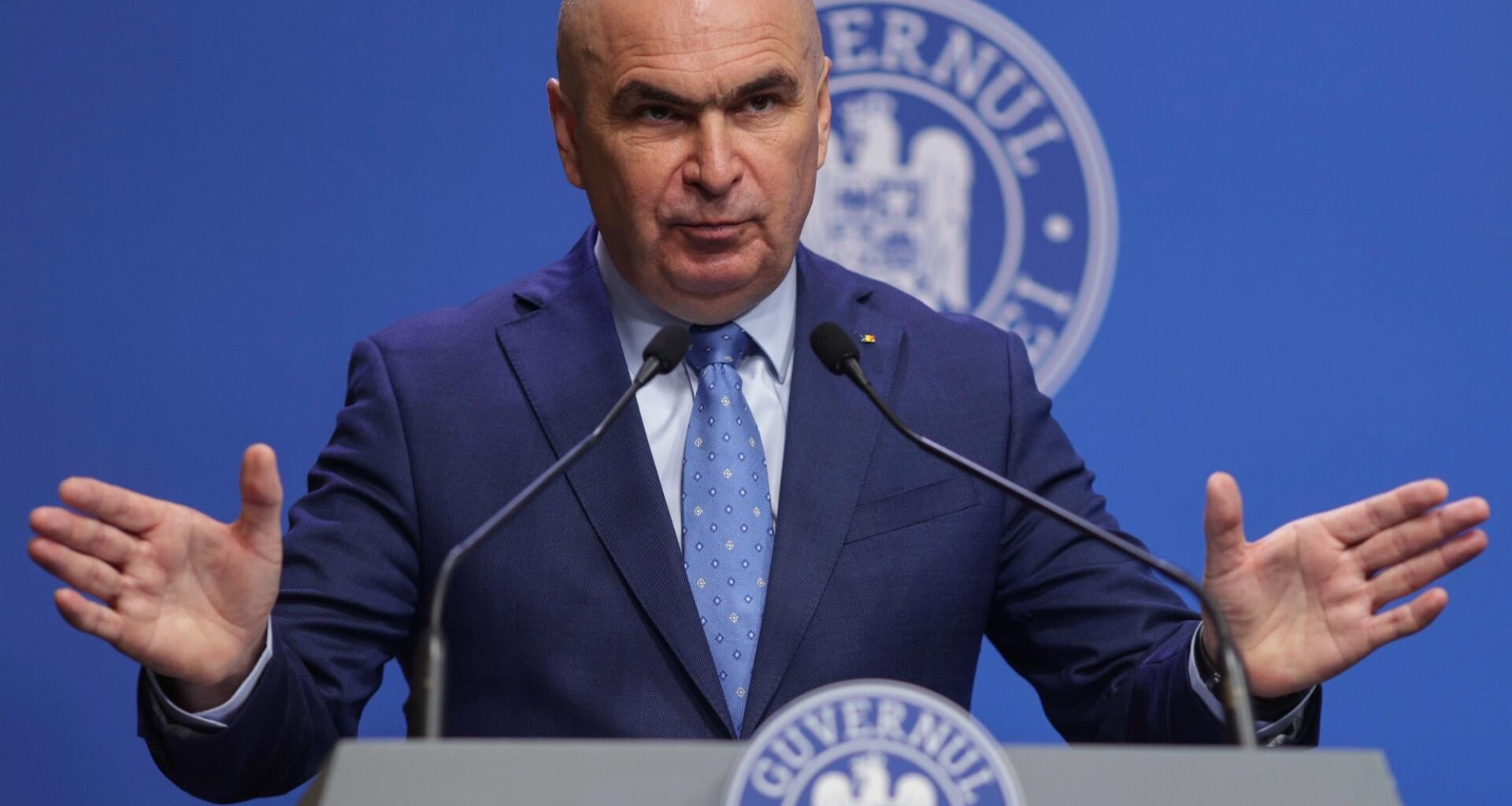 Ilie Bolojan spune că urmează și o reformă a pensiilor militare și din sectorul de ordine publică: „Este anormal să vedem că șeful poliției din Sibiu s-a pensionat la 47 de ani”