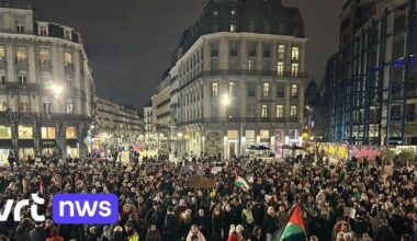 Honderden Brusselaars protesteren tegen 600 dagen zonder regering | VRT NWS: nieuws