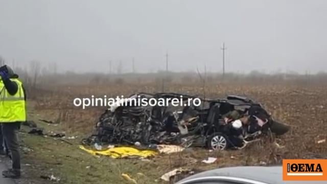 Δεν πάτησε φρένο ο οδηγός του μοιραίου βαν: Γιατί ο οδηγός του μοιραίου minibus δεν φαίνεται να κάνει προσπάθεια να αποφύγει τη σύγκρουση έστω και την τελευταία στιγμή - Ο οδηγός μετά την προσπέραση βγάζει δεξί φλας αλλά σε δευτερόλεπτα βγάζει αριστερό σαν να θέλει να συνεχίσει την προσπέραση