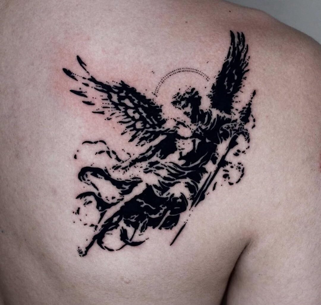 Blackwork (high contrast) tattoo artists in CH