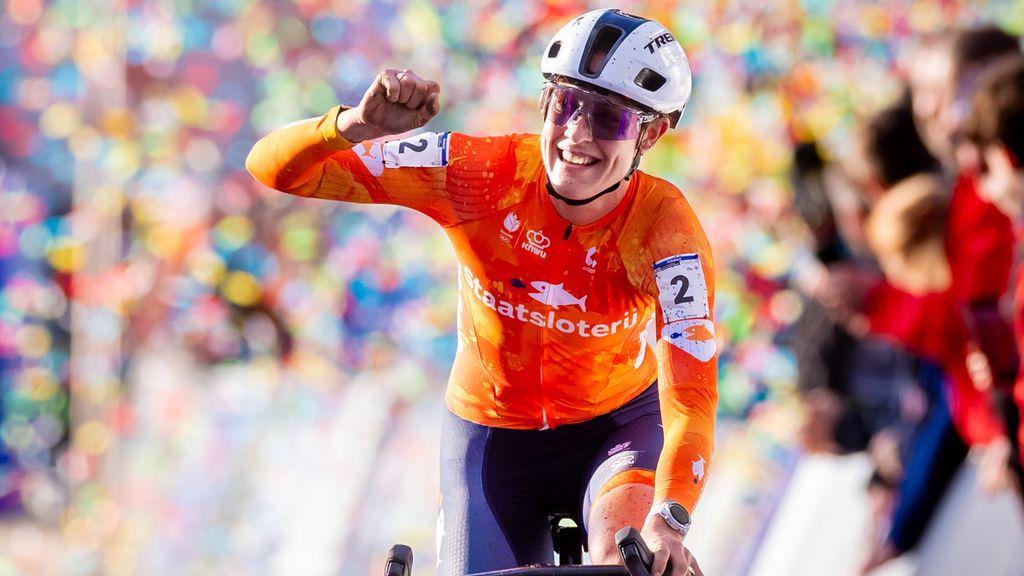 Brand zet met wereldtitel veldrijden kroon op uitzonderlijk seizoen