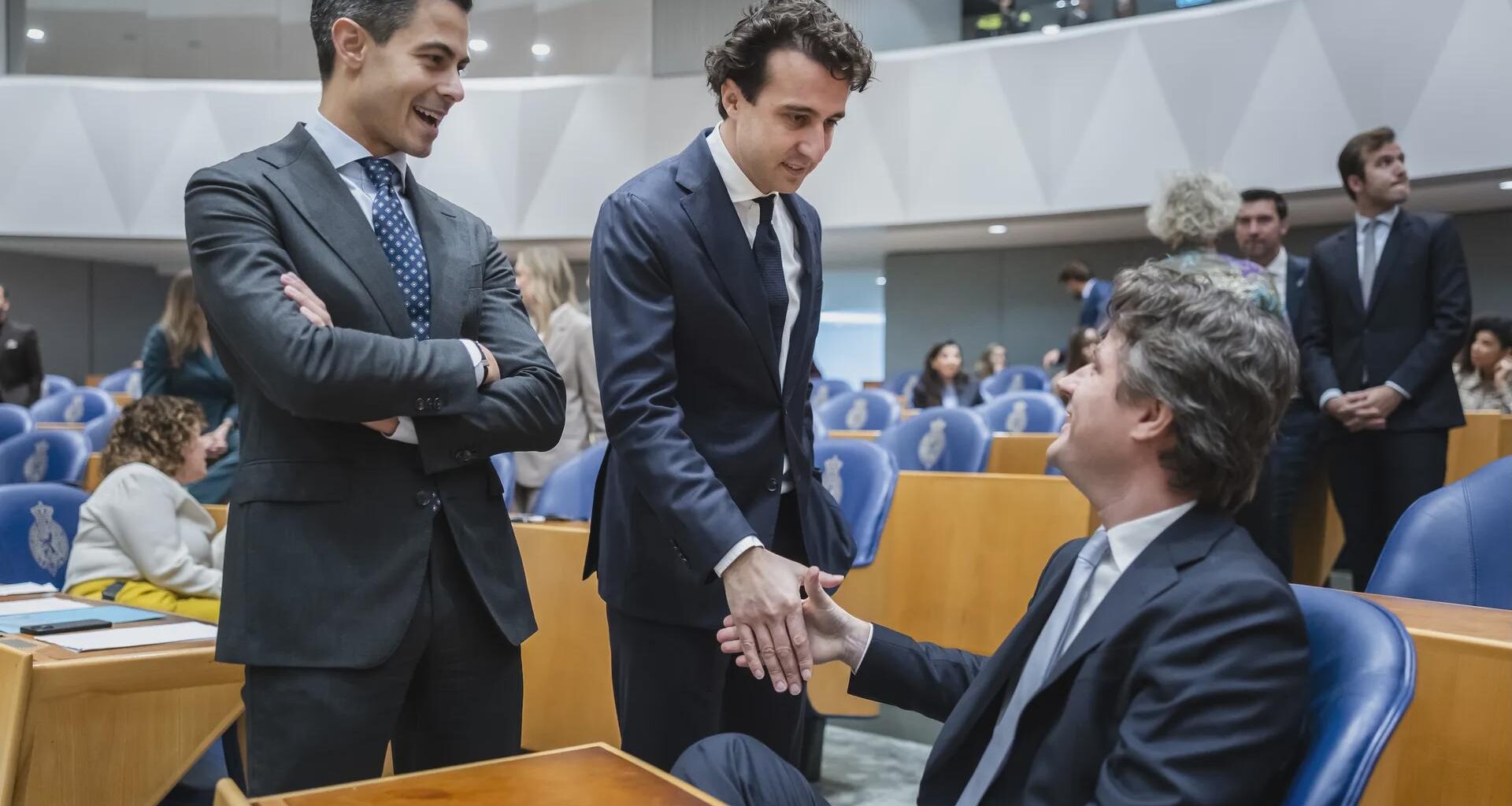 GL-PvdA-jongeren roepen moederpartij op: 'Niet meebuigen met rechtse agenda' - Joop - BNNVARA