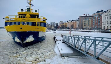 A ferry between downtown and Kruunuvuorenranta, Helsinki
