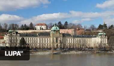 Stát chystá vlastního mobilního operátora, dá na něj skoro půl miliardy