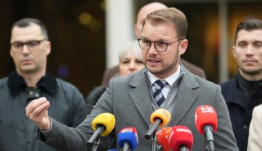 Gradonačelnik Banja Luke u Gračacu: 'Naša djeca ne smiju zaboraviti Republiku Srpsku Krajinu i Oluju'