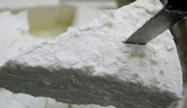 Vaccine skeptics are coming for your feta cheese • As a sheep pox epidemic spreads through Greece, the government is sticking to its anti-vaccination policy.