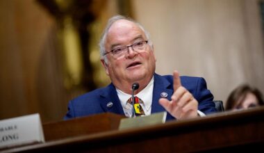 Safnar undirskriftum gegn sendiherraefni Trump á Íslandi - „Við viljum ekki svona mann“ - DV