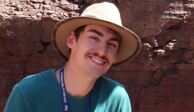 Découverte du plus ancien vomi fossile terrestre : "Ce sont des capsules temporelles fantastiques", se réjouit un paléontologue français