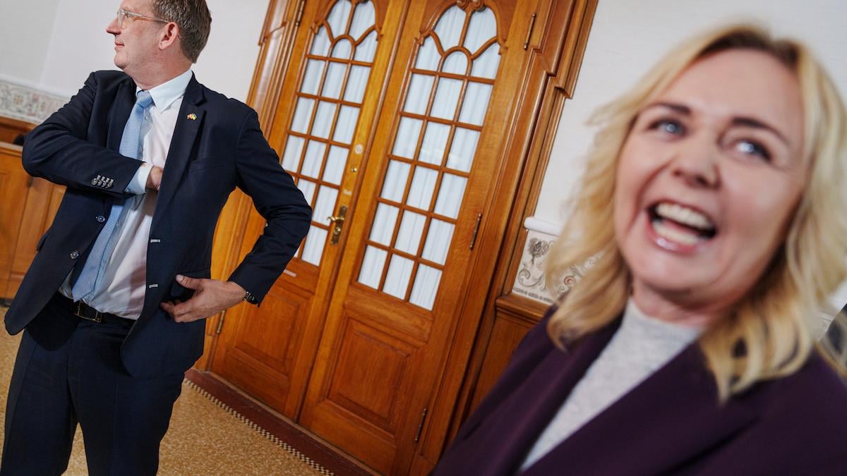 De blå partier mister flertallet i ny måling