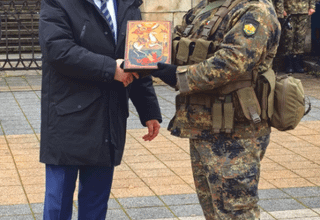 Белик е Нашиният ВОЙНИК ! Хайде да са им честити отново увеличение на заплатите на Държавните служители, общо 70% за 4 години.