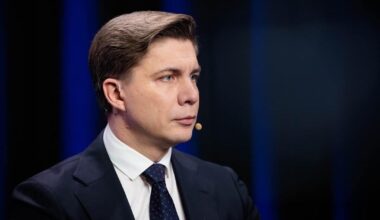 Fegda berniukas kritikuoja konservatorių Vyriausybę dėl valstybės rezervo valdymo: bus pradėtas tyrimas.