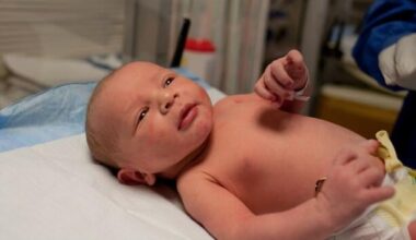 'It's gone under the radar': Senior doctor warns against cutting RSV immunisation for babies