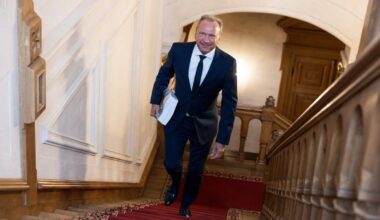 Defense bonds sell out in under a day