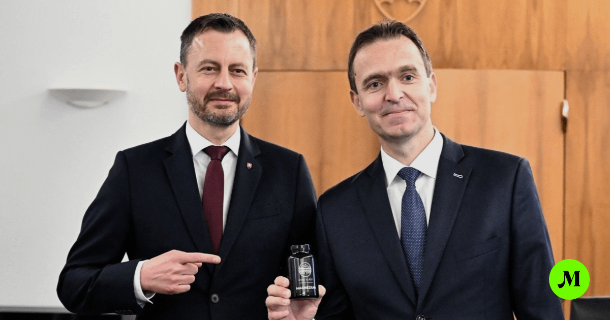 Úradníci za bývalých vlád žiadali Facebook odstrániť tisícky príspevkov | Marker.sk