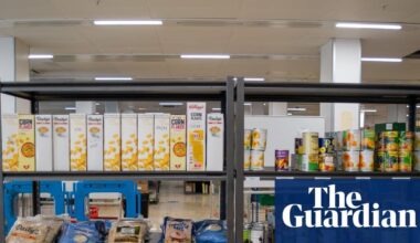 Record number of people in UK live in ‘very deep poverty’, analysis shows