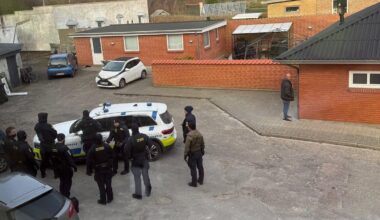 Kæmpe politiaktion: Mand trak kniv og truede politiet