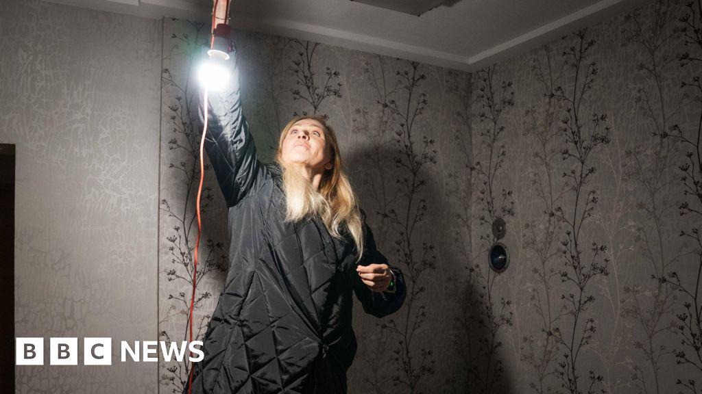 Ukrainians brace for -20C despite energy truce: 'It will be a catastrophe'