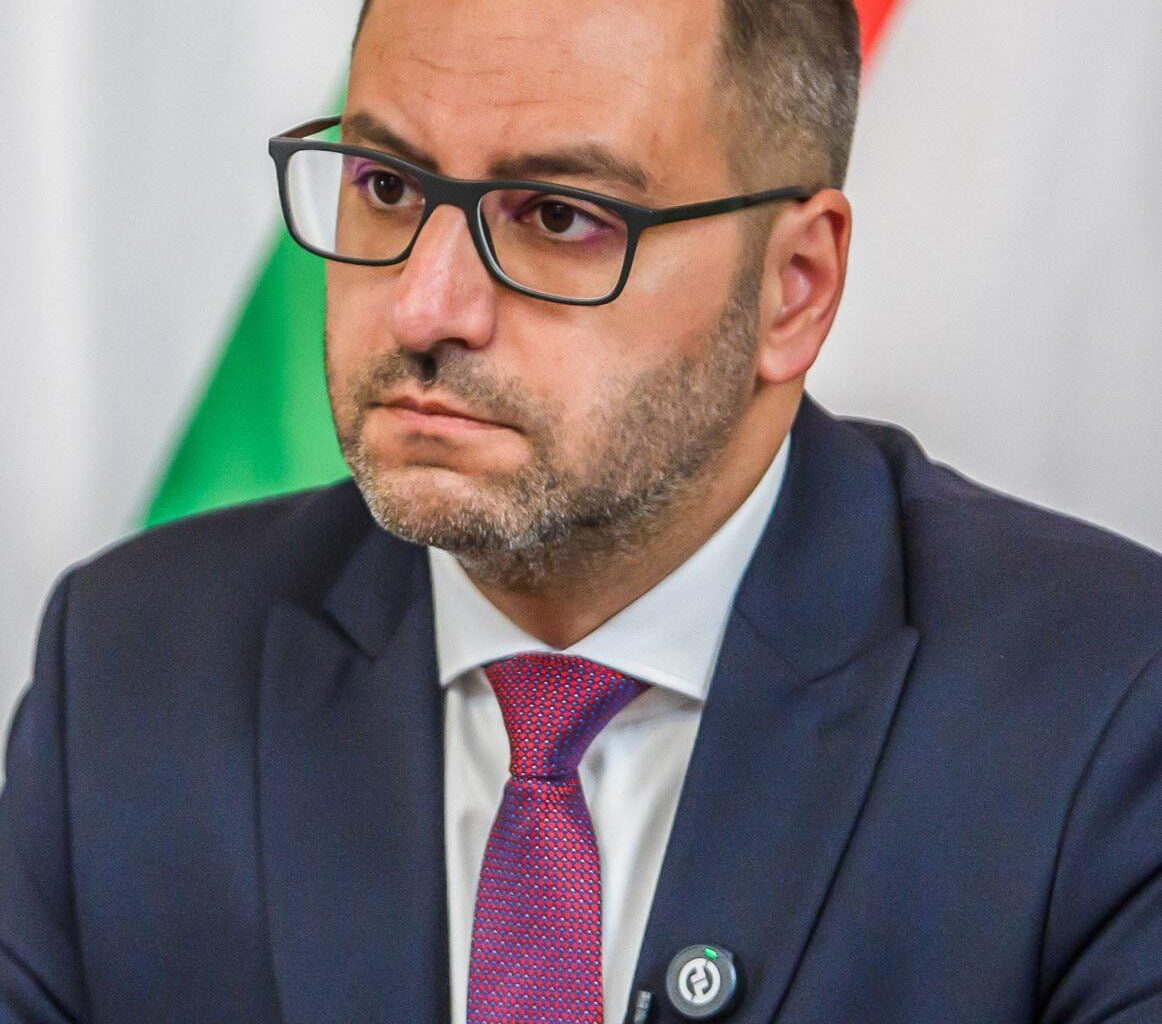 Lánczi SzuveNERitásvédelmi Tamás megtakarítása majdnem eléri az 500 milliót