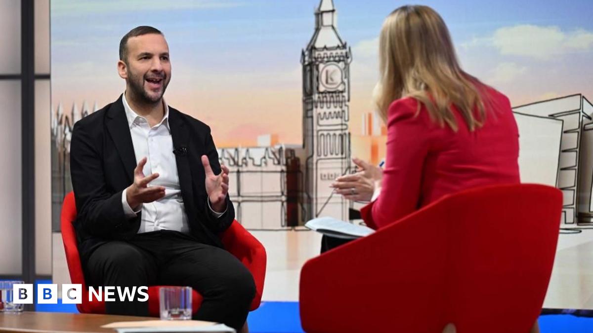 Polanski says local mayors should be given power over rent controls