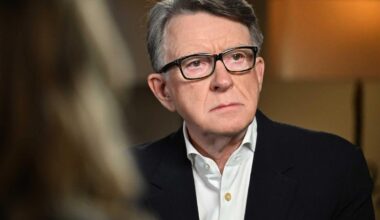 Labour urged to expel Mandelson from party after fresh Epstein links