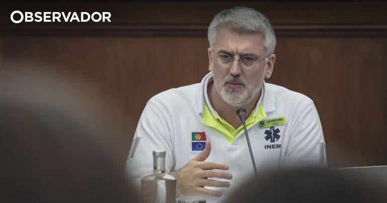 Hoje ficamos a saber que a culpa das falhas do INEM é de os funcionários denunciarem as falhas!!