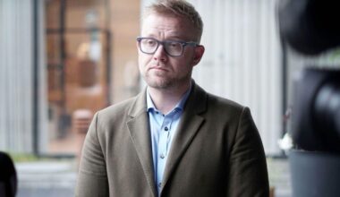 Miklar launa­hækkanir stærra vanda­mál en verð­tryggingin