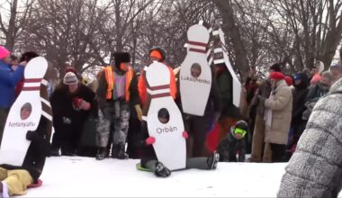 Orbánról sem feledkeztek meg két hete Minneapolisban az Art Sled Rallyn