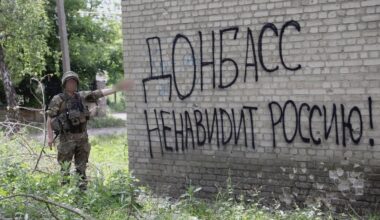 Survey shows 50% of Ukrainians are against giving up Donbas, while 40% consider it acceptable