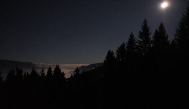 Schneemond über dem Inntal, Tirol 🌑 🙌