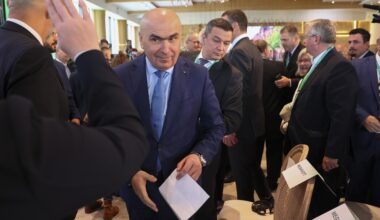 Ziua în care nu vom mai ști nimic despre averile politicienilor se apropie. Iar trei partide nu fac nimic - HotNews.ro
