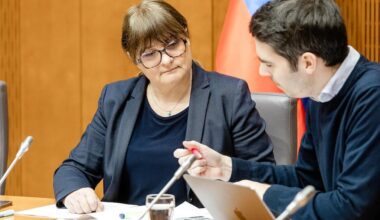 Vonta novinarju Modicu iz DZ za kampanjo Svobode doslej plačala 70.016 evrov