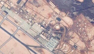 L’Iran publie une photo d’une base militaire hébergeant des soldats français, Macron se dit « très vigilant »