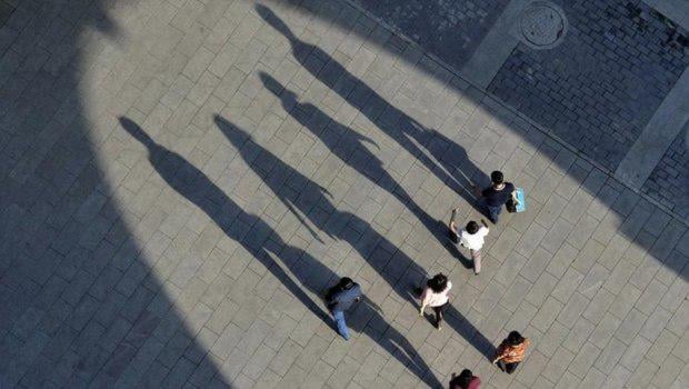 Ανεργία «μονοψήφια», φτώχεια διψήφια: Τι κρύβεται πίσω από την ψαλίδα στα ποσοστά ανεργίας ΔΥΠΑ-ΕΛΣΤΑΤ - Η ανεργία σύμφωνα με την ΕΛΣΤΑΤ έχει μειωθεί στο 8,2%. Όμως οι άνεργοι σύμφωνα με τη ΔΥΠΑ είναι διπλάσιοι. Ο Πανελλήνιος Σύλλογος Υπαλλήλων του πρώην ΟΑΕΔ φωτίζει τις αιτίες της ψαλίδας.