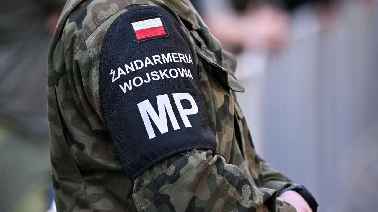 Polish defense ministry employee arrested over Russian spying