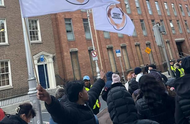 The contrarian asylum seeker group that wants a 'boycott' of other asylum seeker groups