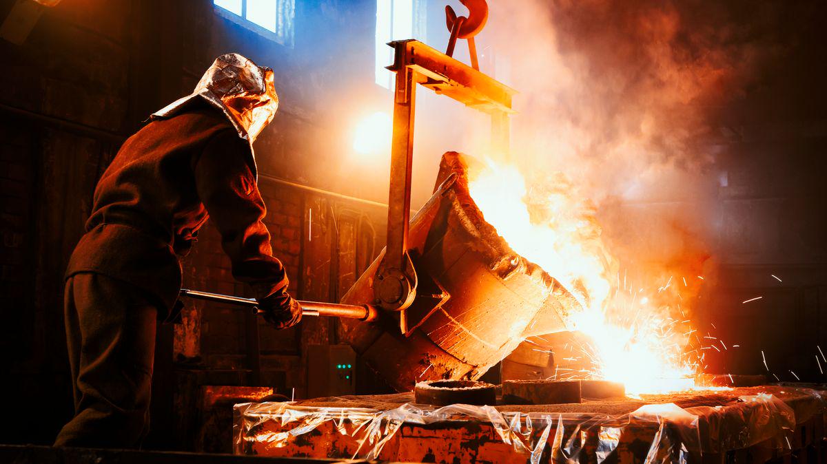 České firmy přechází na euro, i když ho většina lidí odmítá