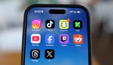 Greece to soon announce social media ban for children under 15, government source says