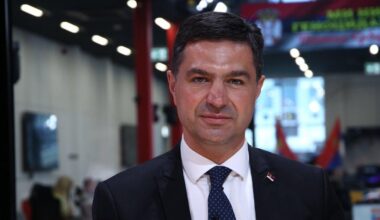 Mi nemamo gradonačelnika - Niš ima kmeta Supermena