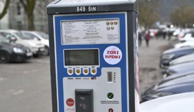 V Štepanjskem naselju ponoči razstrelili tri parkomate (Foto)