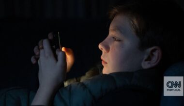 PSD entrega projeto para travar acesso livre às redes sociais de crianças até 16 anos