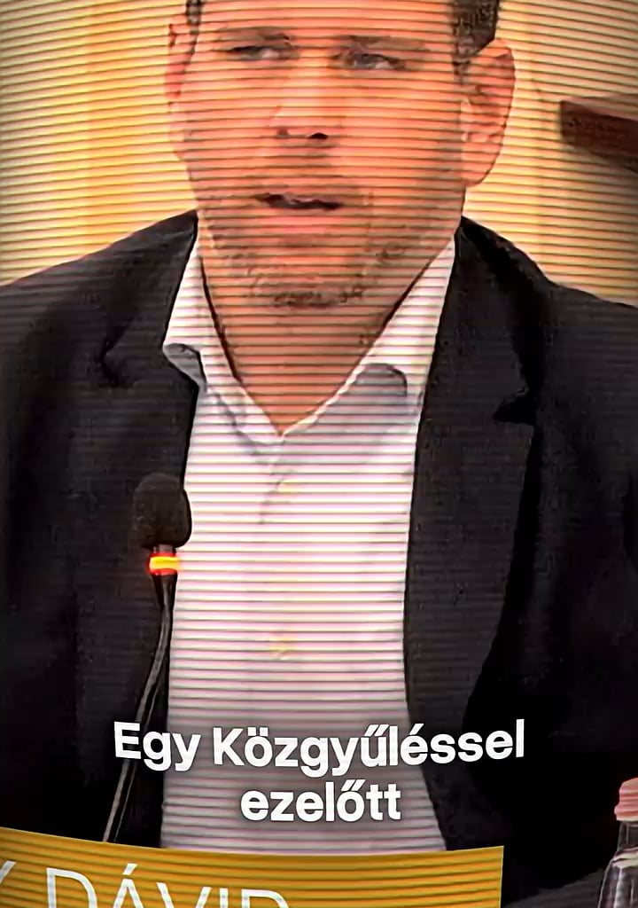 Vitézy felmossa a padlót Gulyás Gergely Kristóffal