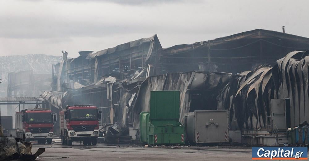 Σταμάτησαν οι έρευνες στο εργοστάσιο 'Βιολάντα' υπό το φόβο νέας έκρηξης