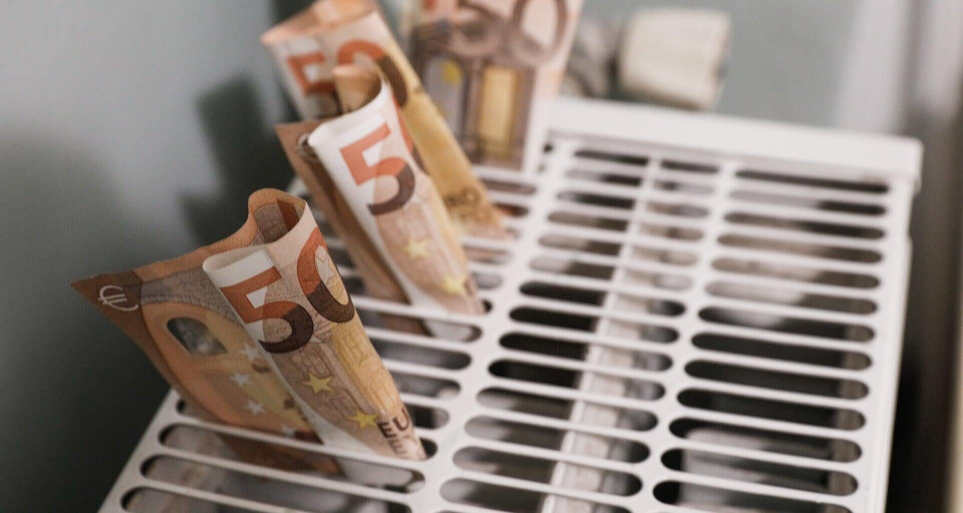 Eurostat – Αρνητική πρωτιά για Ελλάδα – Βουλγαρία: Το 19% δυσκολεύεται να κρατήσει το σπίτι του ζεστό