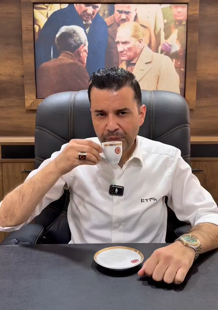 Zafer Partili eski başkandan Ümit Özdağ’a suçlama: Partiye çanta çanta, poşet poşet kayıt dışı para akıyor