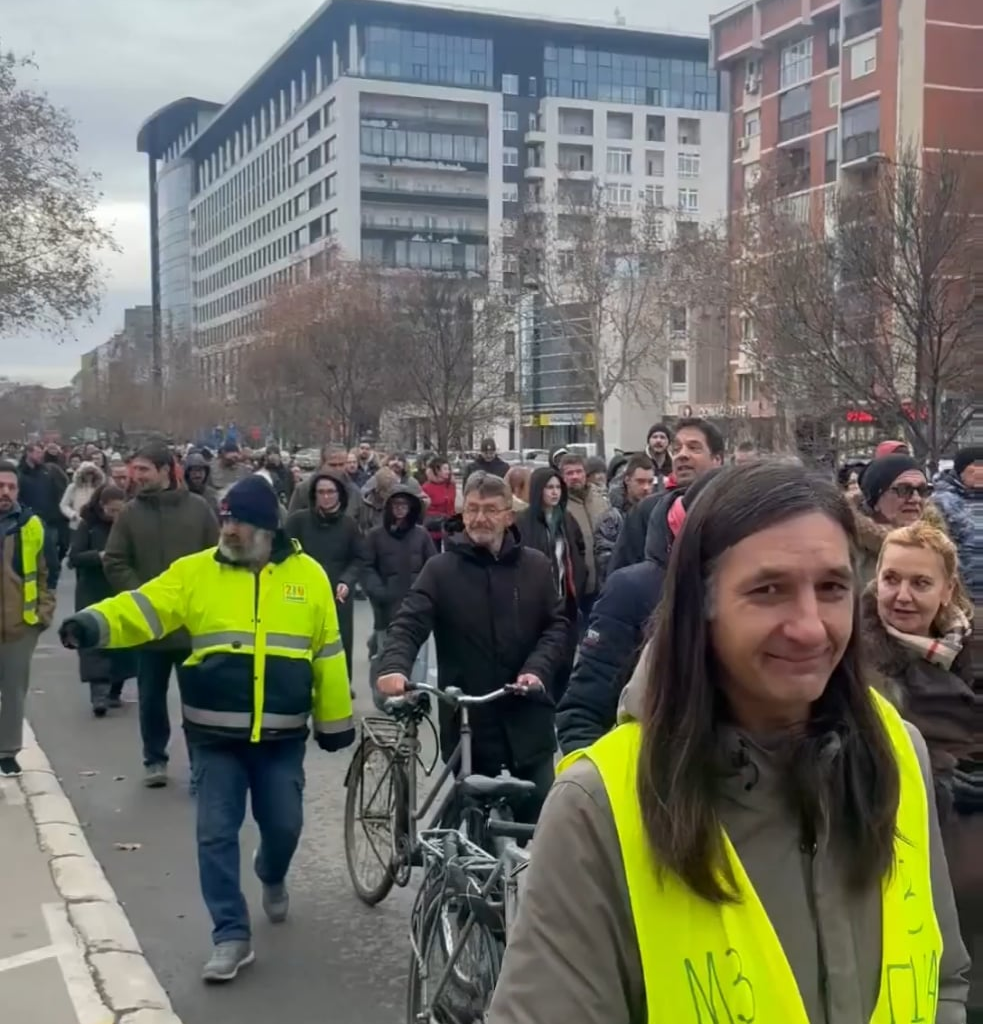 U Novom Sadu obeleženo 15 meseci od stradanja 16 ljudi pod nadstrešnicom