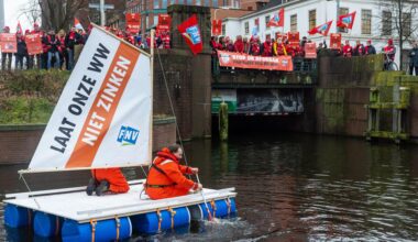 FNV-achterban fel tegen bezuinigingen coalitie op sociale zekerheid