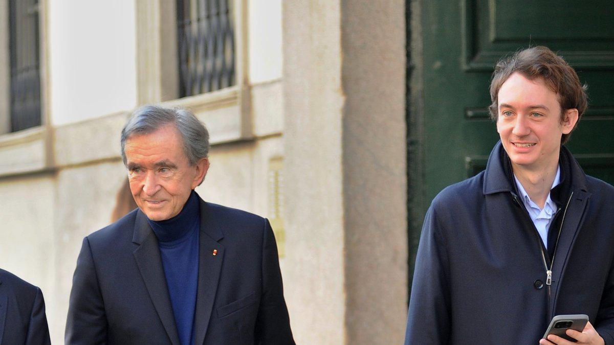 Coup dur pour Bernard Arnault : ses salariés récupèrent une prime qu'il leur avait supprimée, le patron de LVMH doit débloquer plus de 7 millions d’euros