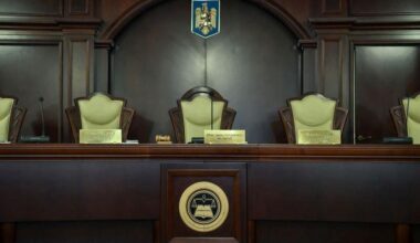 UPDATE CCR resimte scrisoarea Guvernului drept „presiune” inutilă. Scenariile pentru 11 februarie duc către noi blocaje ale legii